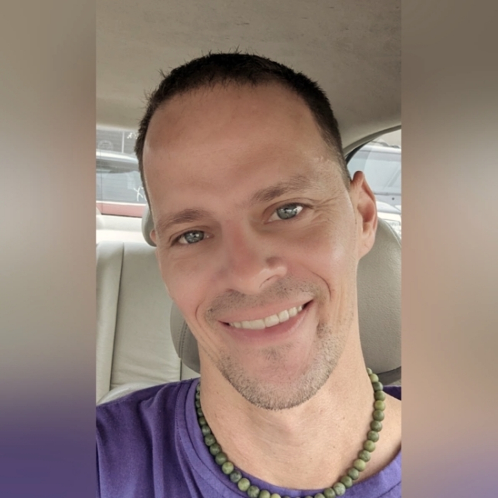Meet your Posher, Erik
